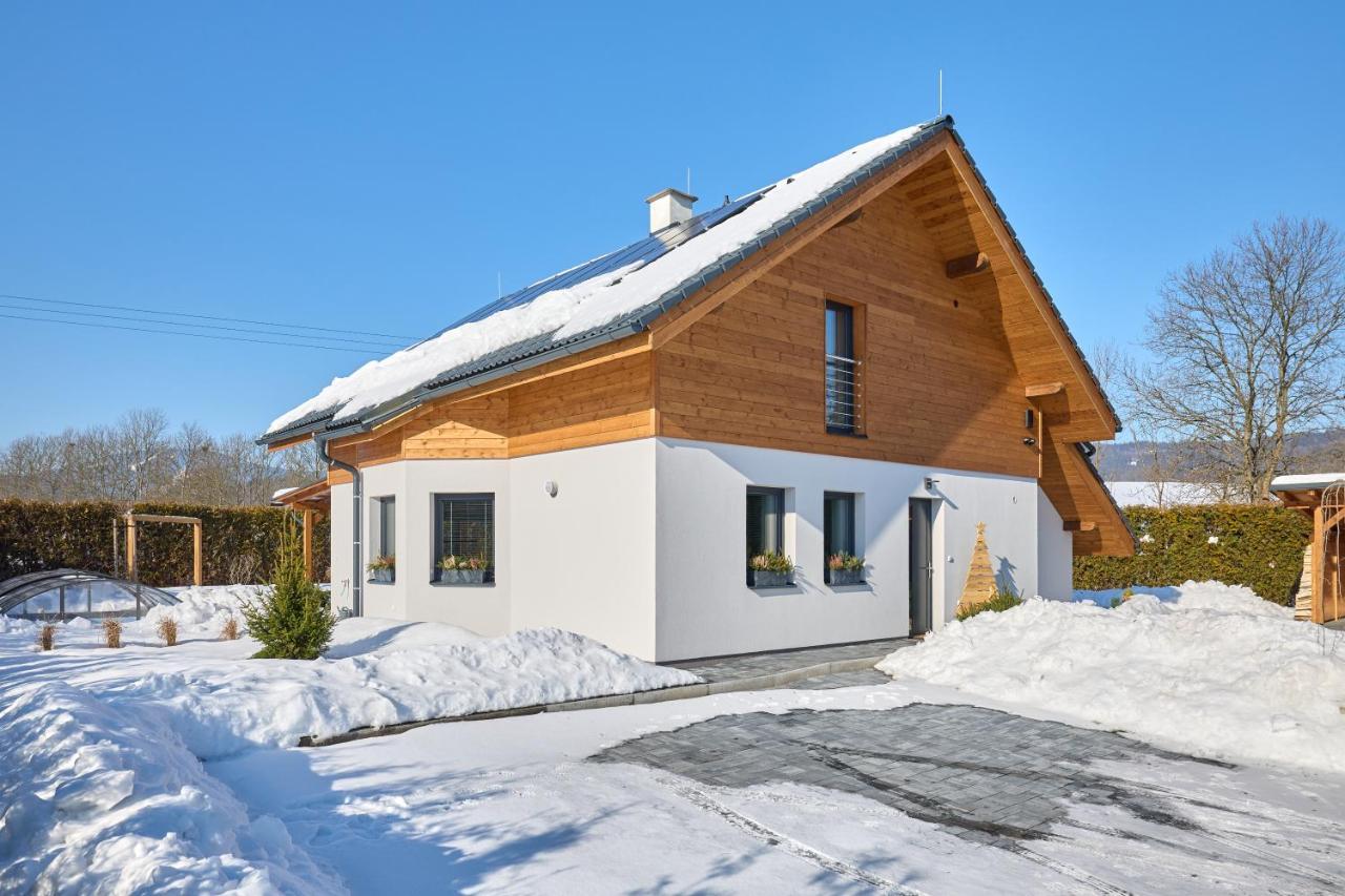 B-Arak Wellness Domek Pod Horama Mladé Buky Exteriör bild