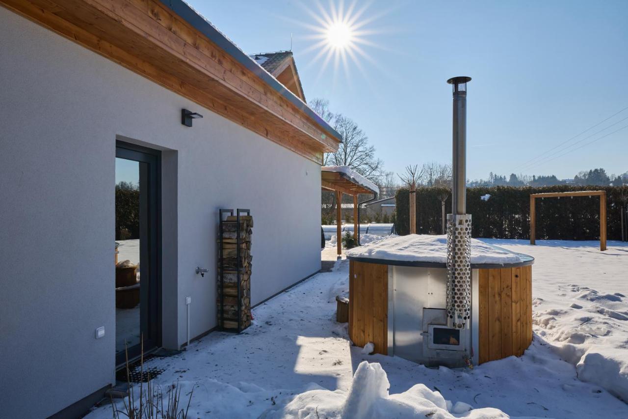 B-Arak Wellness Domek Pod Horama Mladé Buky Exteriör bild