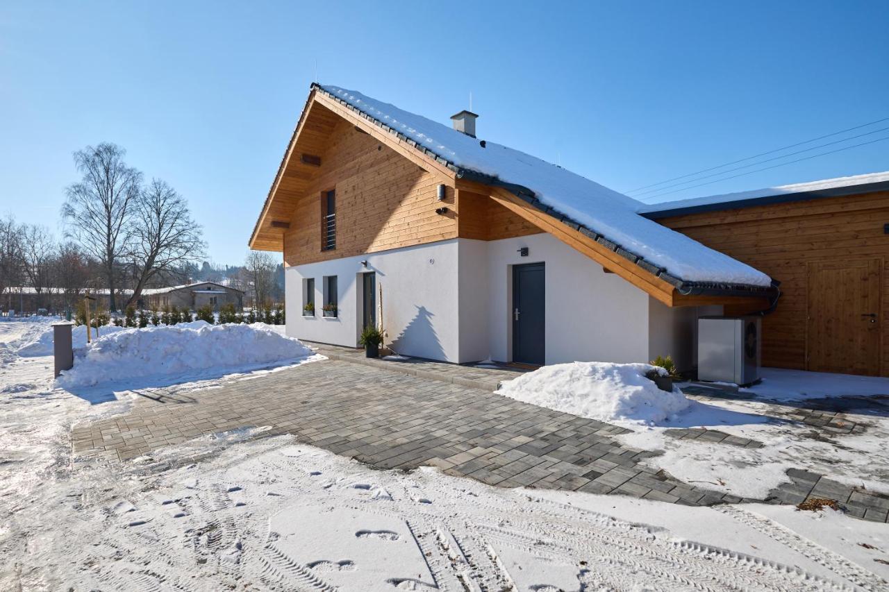 B-Arak Wellness Domek Pod Horama Mladé Buky Exteriör bild