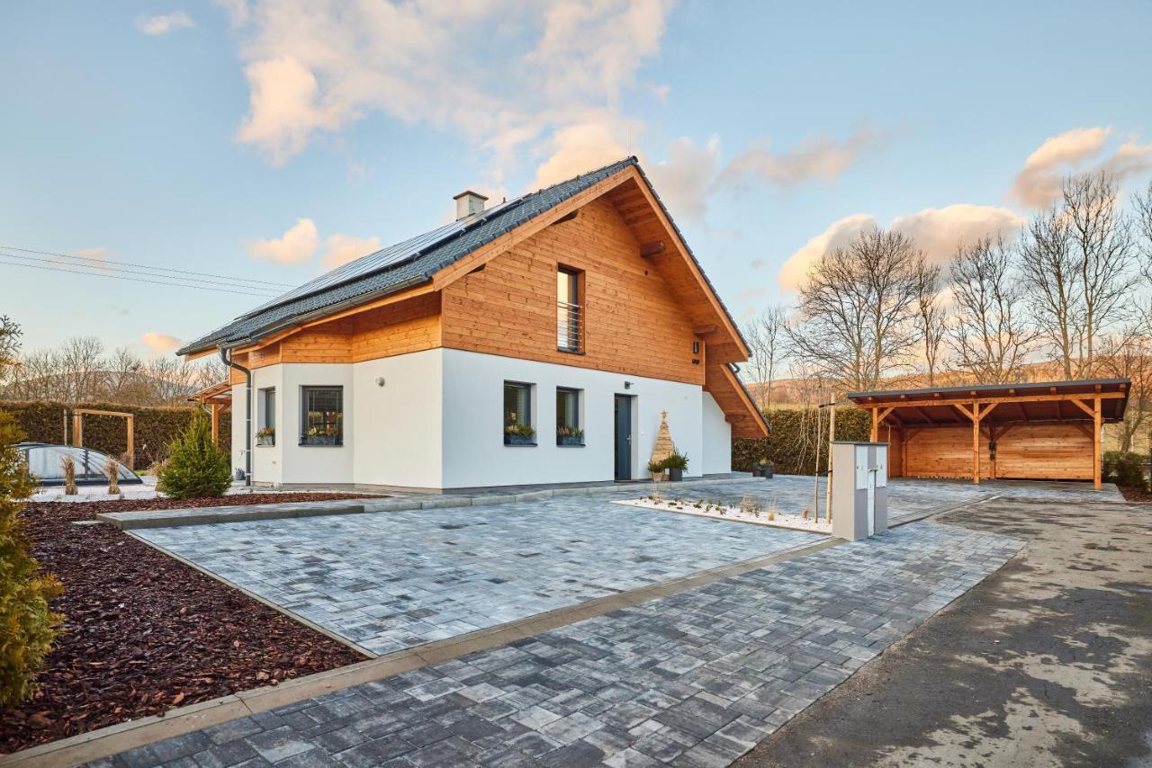 B-Arak Wellness Domek Pod Horama Mladé Buky Exteriör bild