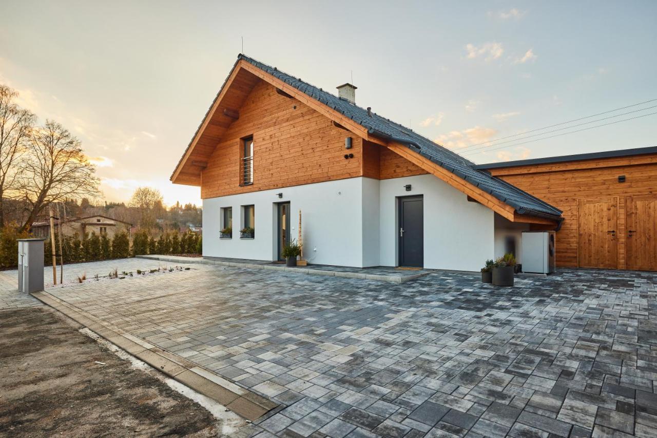 B-Arak Wellness Domek Pod Horama Mladé Buky Exteriör bild